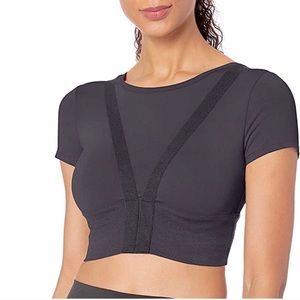 Alo yoga NWT revolve crop tee